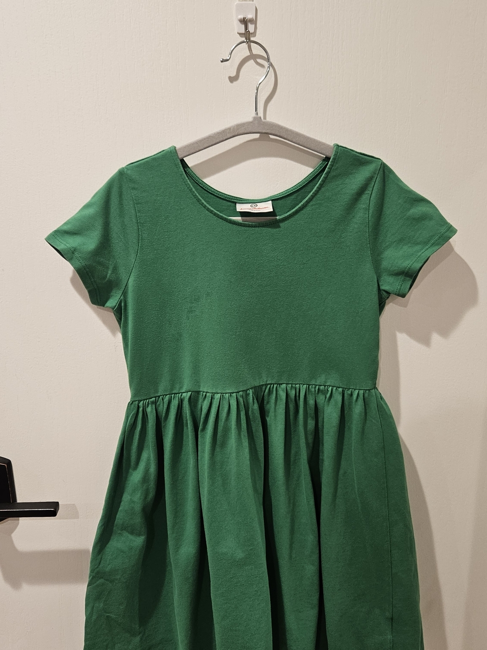 Hanna andersson Girls Gree Dress Size 8